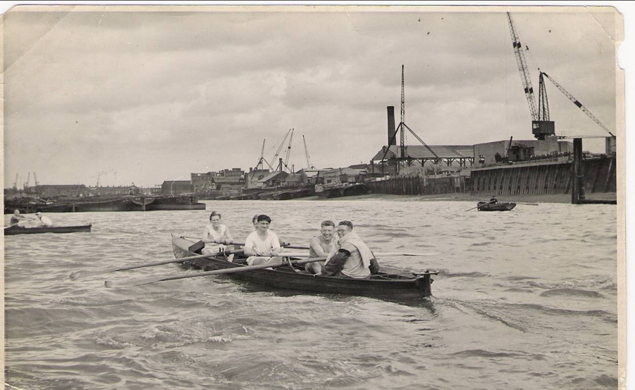 Globe Rowing Club