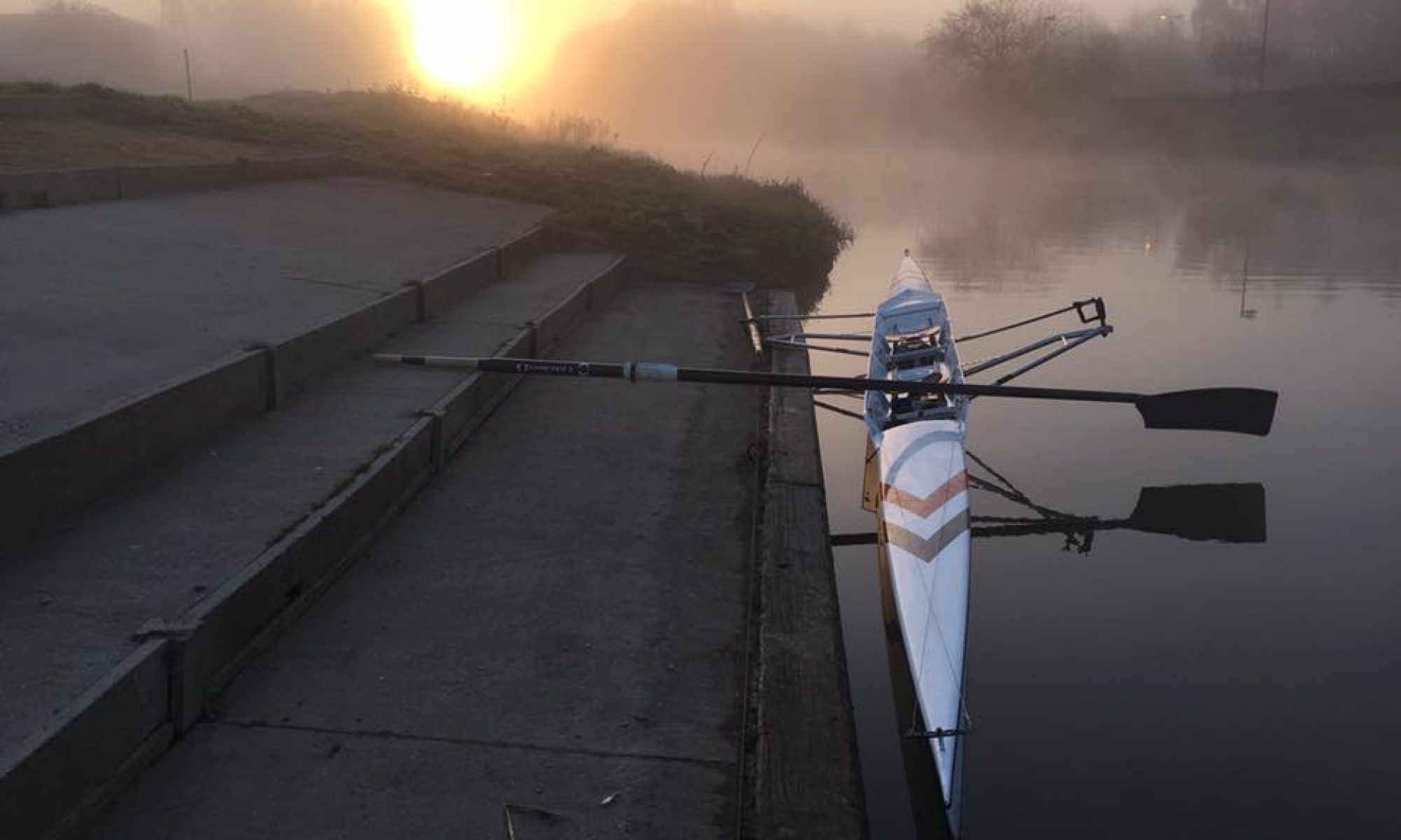 The Lincoln Rowing Centre logo